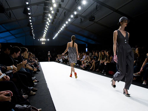Catwalk (c) tmonews.com